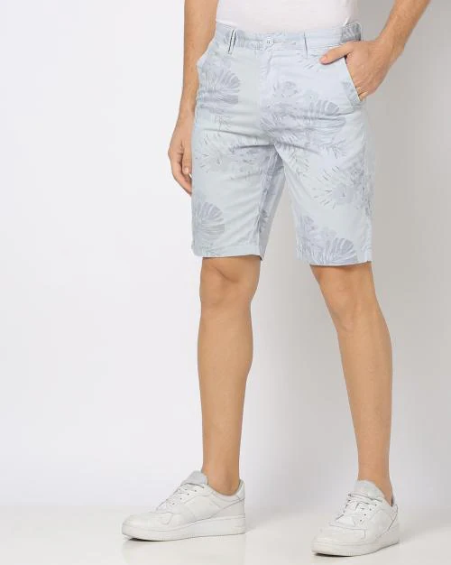 Men Floral Print Regular Fit Shorts