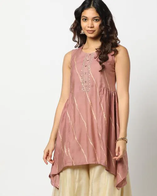 Women Lehariya Print A-Line Asymmetric Kurta