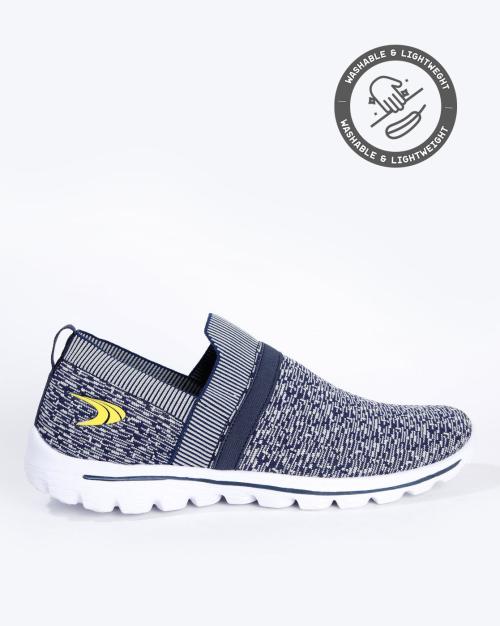 Men Washable Low-Top Textured Slip-On Sneakers
