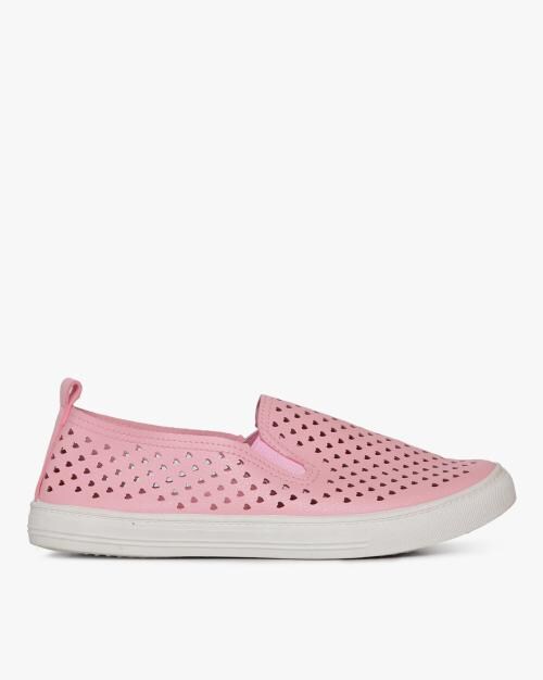 Lacer Cut Slip-On Casual Sjoes