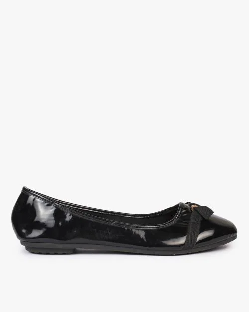Slip-On Ballerinas with Bow Accent