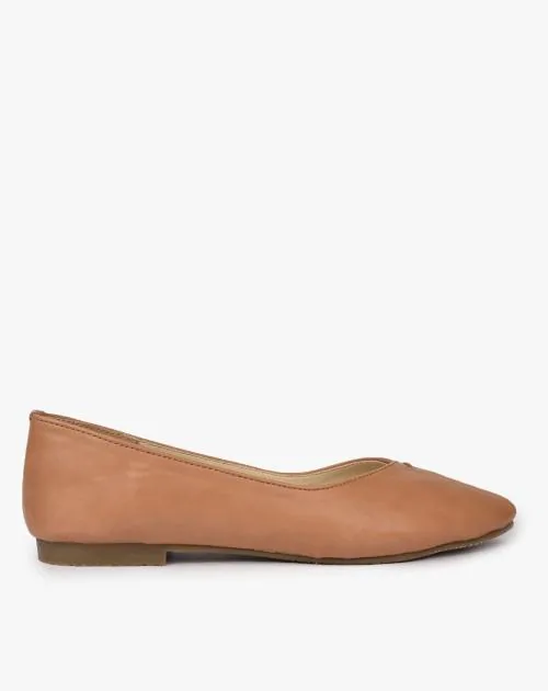 Pointed-Toe Ballet Flats