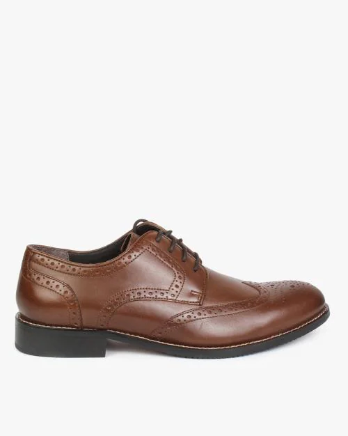 Lace-Up Derby Shoes with Broughing