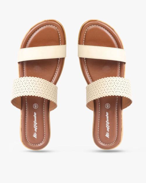 Textured Double-Strap Wedges