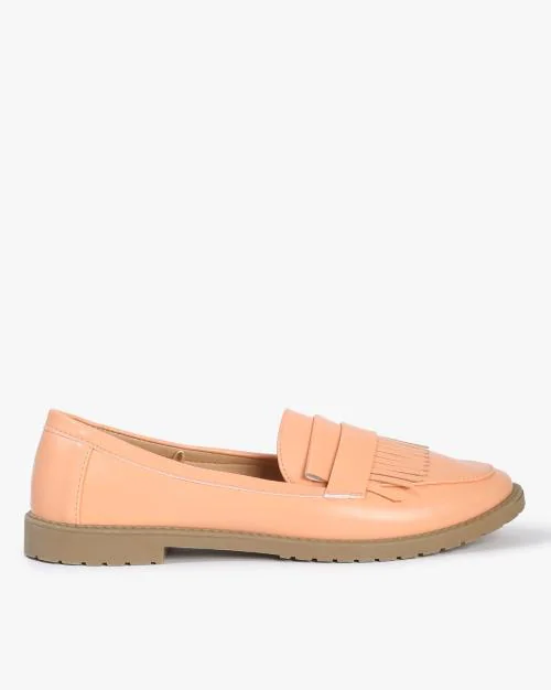 Women Slip-On Kiltie Loafers