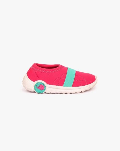 infant slip on shoes