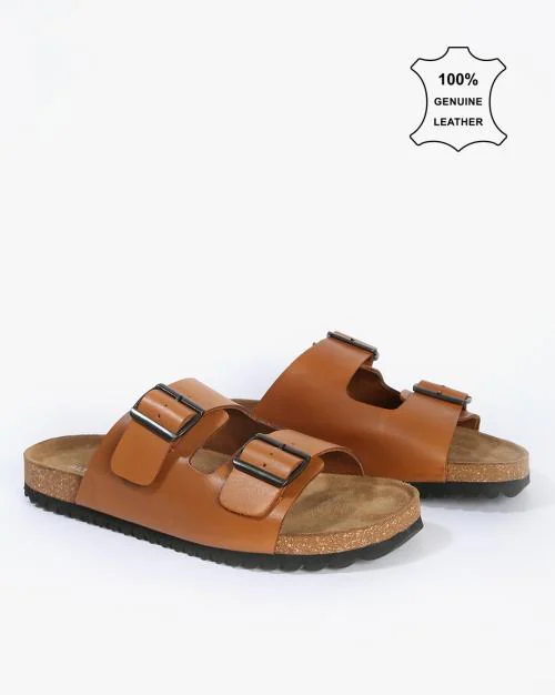Sandals with Buckle Closure