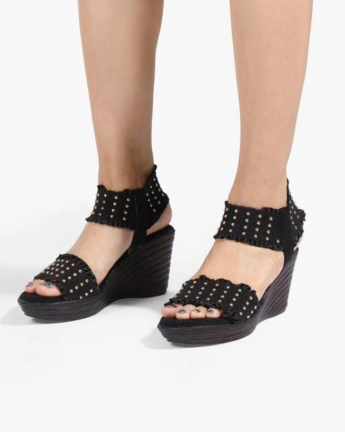 Women Stud Embellished Platform Sandals