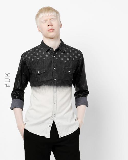 Buy Men Slim Fit Star Print Shirt with Buttoned Flap Pockets Online at