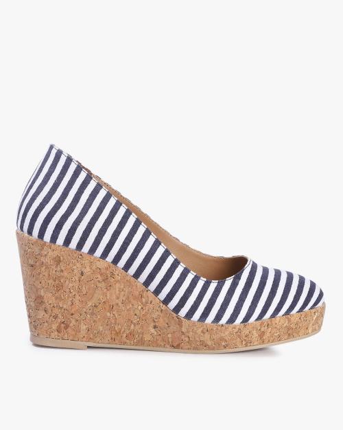 Women Striped Blue Pumps