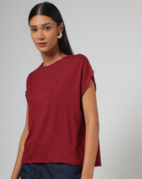 Women Extended Sleeves Top