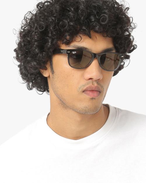 0RB2132 UV-Protected Wayfarers Sunglasses