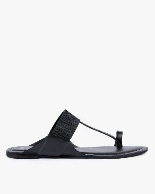 Chevron Patterned Toe-Ring Sandals