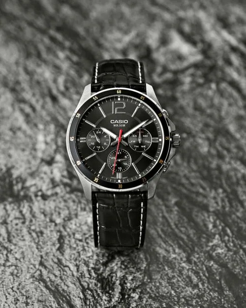 A834 Enticer Men (MTP-1374L-1AVDF) Analog Wrist Watch