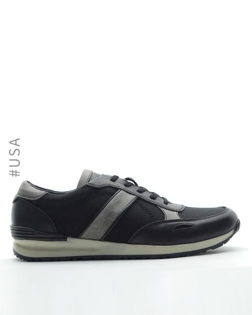 Low-Top Lace-Up Casual Shoes