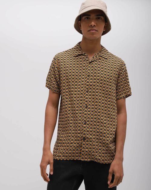 Graphic Print Short-Sleeve Resort Shirt