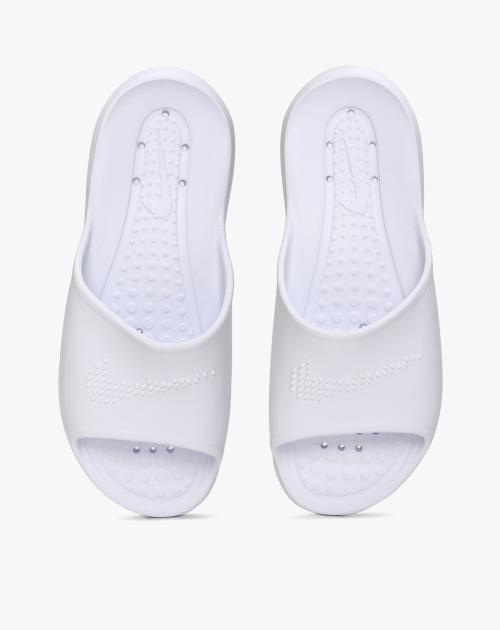 Victori One Shwer Logo Embossed Slides