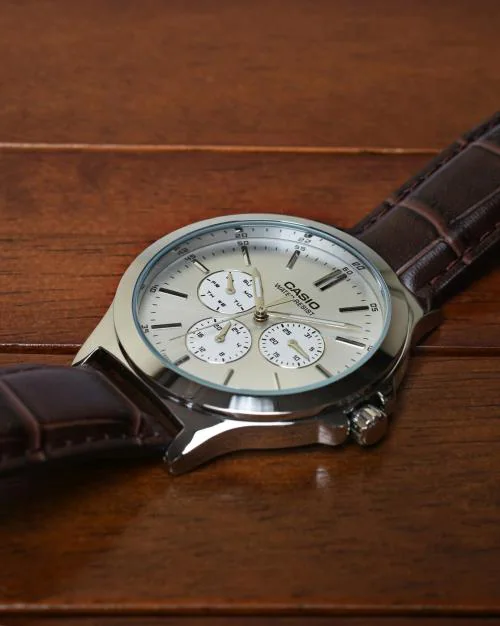 A1177 Enticer Men (MTP-V300L-7AUDF) Analog Wrist Watch