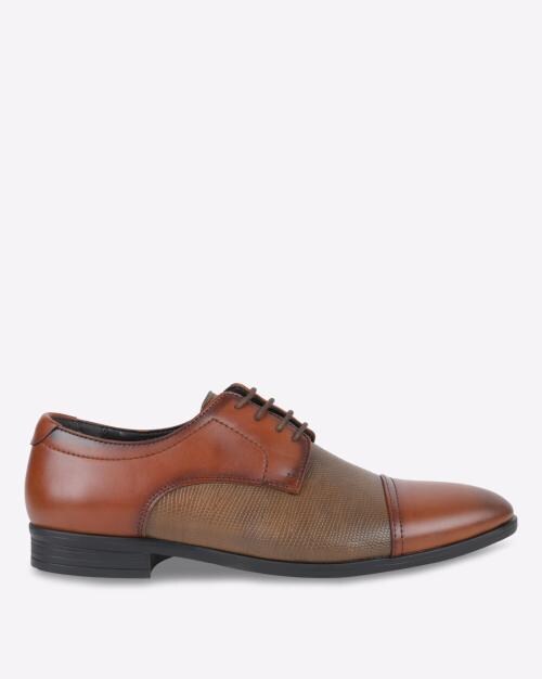 Cap-Toe Textured Derby Shoes with Burnish Effect