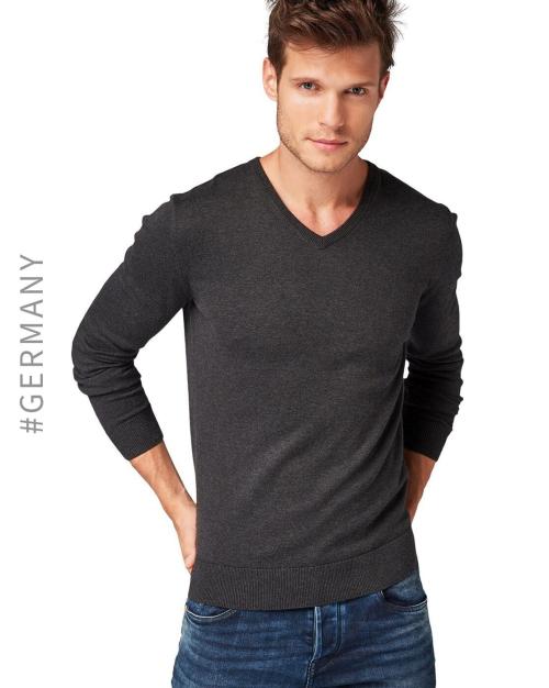 Cotton V-neck Sweatshirt