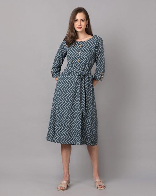 Chevron Print A-line Dress with Belt