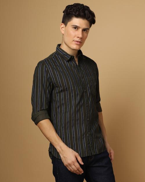 Men Striped Slim Fit Shirt