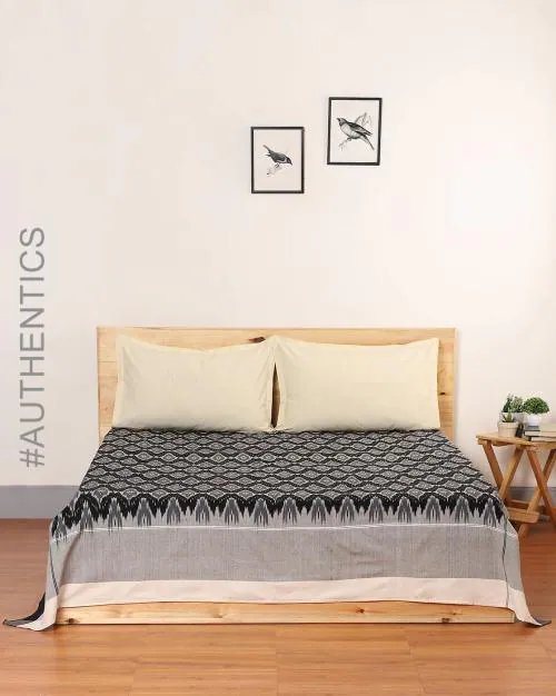 Pochampally Ikat Handwoven Double Bed Cover