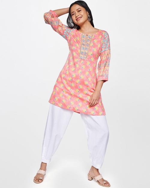 Pants with Insert Pockets