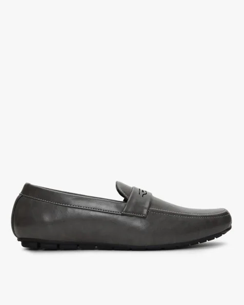 pointed toe penny loafers