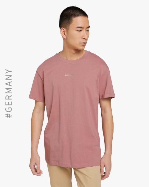 Placement Typographic Print Crew-Neck T-shirt