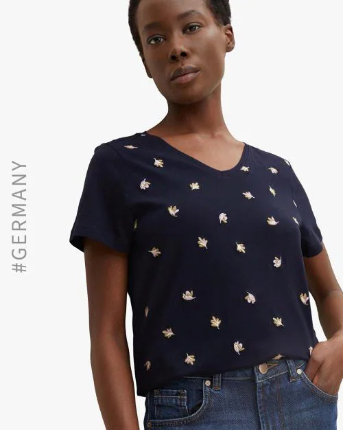 Floral Embroidered V-neck T-shirt