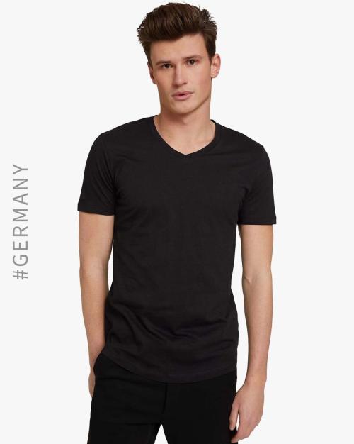 Cotton V-neck T-shirt - JioMart