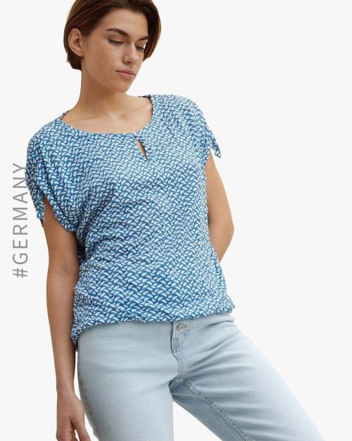 Printed Top with Keyhole Neckline