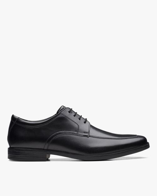 Low-Top Derby Shoes