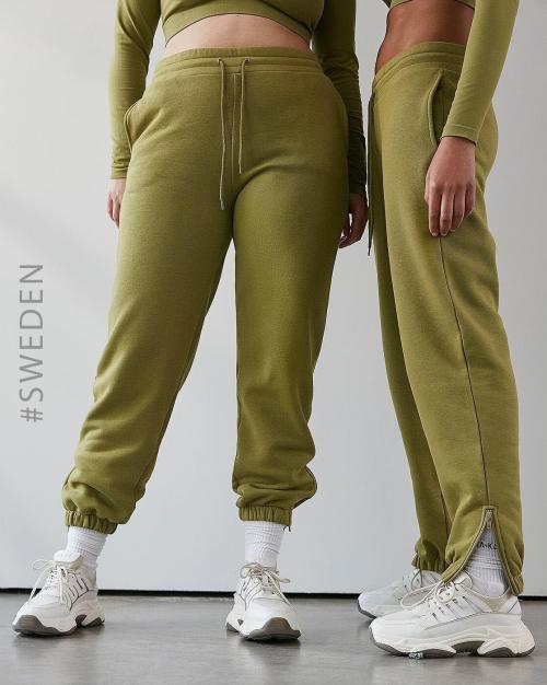 Joggers with Drawstring Waist