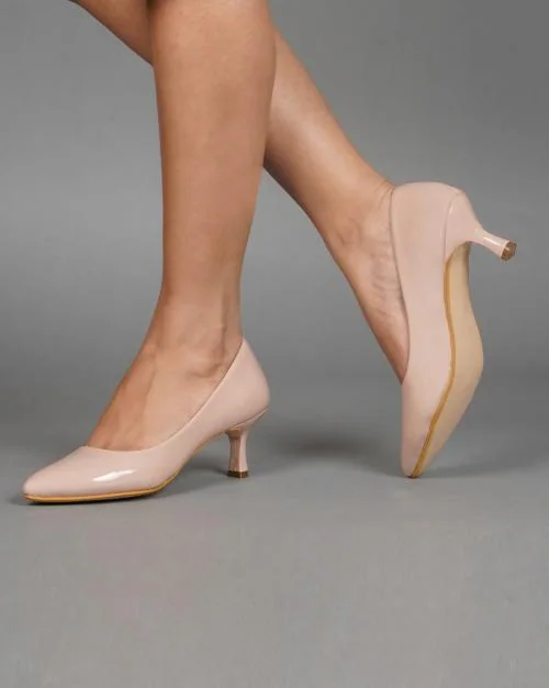 Pointed-Toe Kitten Heels