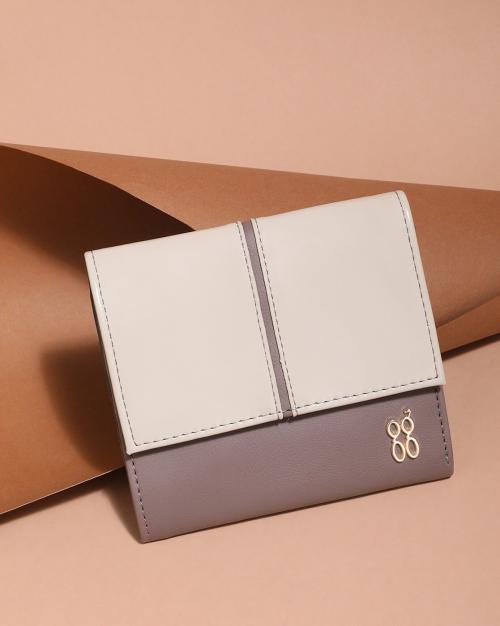 Women Leather Tri-Fold Wallet