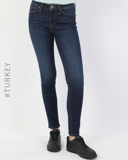 Lightly Washed Modern Fit Jeans