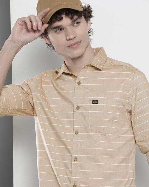 Men Striped Slim Fit Shirt