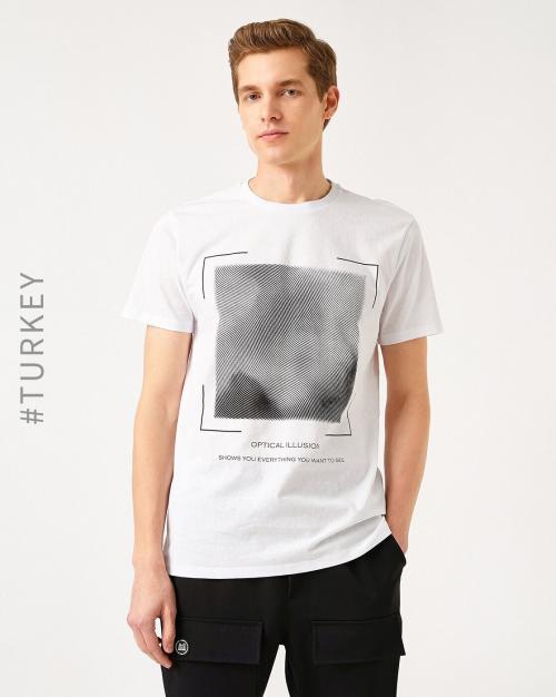 Graphic Print Slim Fit Crew-Neck T-shirt