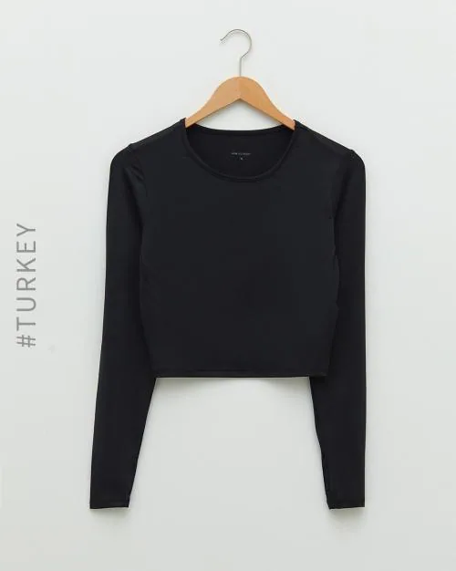 Fitted Round-Neck Crop Top