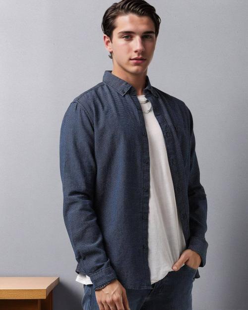 Men Striped Slim Fit Denim Shirt with Patch Pocket