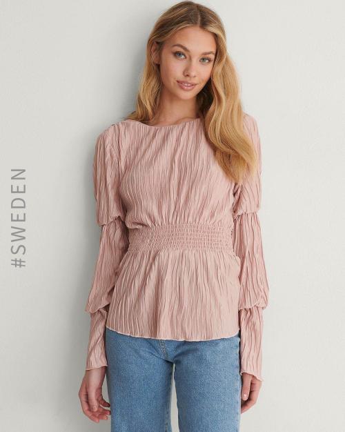 Textured Top with Clinched Waist