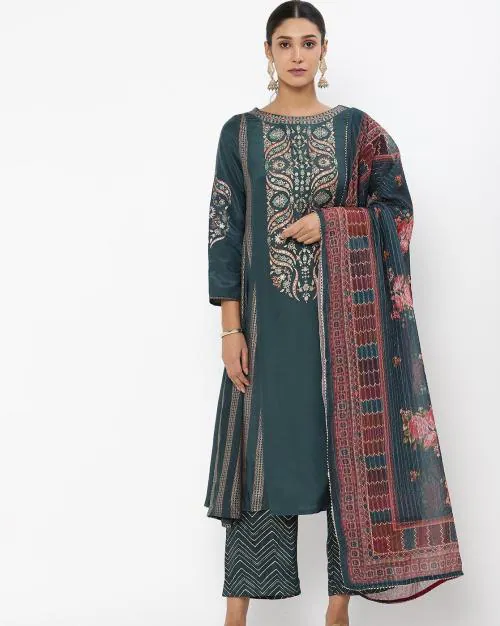Boat-Neck Kurta Set