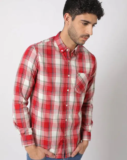 Buy Men Checked Slim Fit Shirt with ButtonDown Collar Online at Best