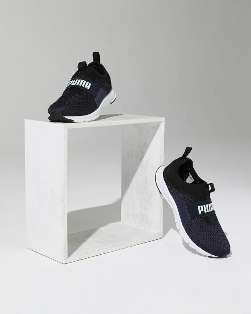 Slash Low-Top Lace-Up Casual Shoes