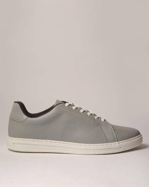 Men Croc-Embossed Lace-Up Sneakers