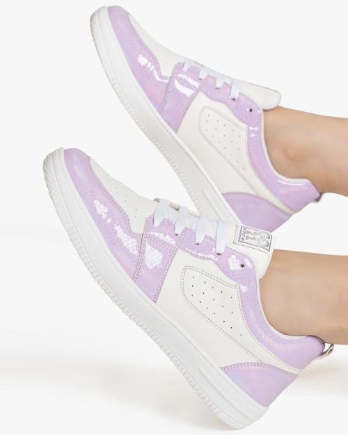 Women Colourblock Lace-Up Sneakers with Perforations