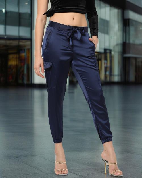 Women Regular Fit Cargo Pants with Tie-Up