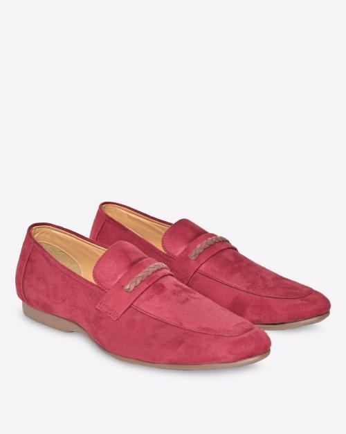 pointed toe penny loafers